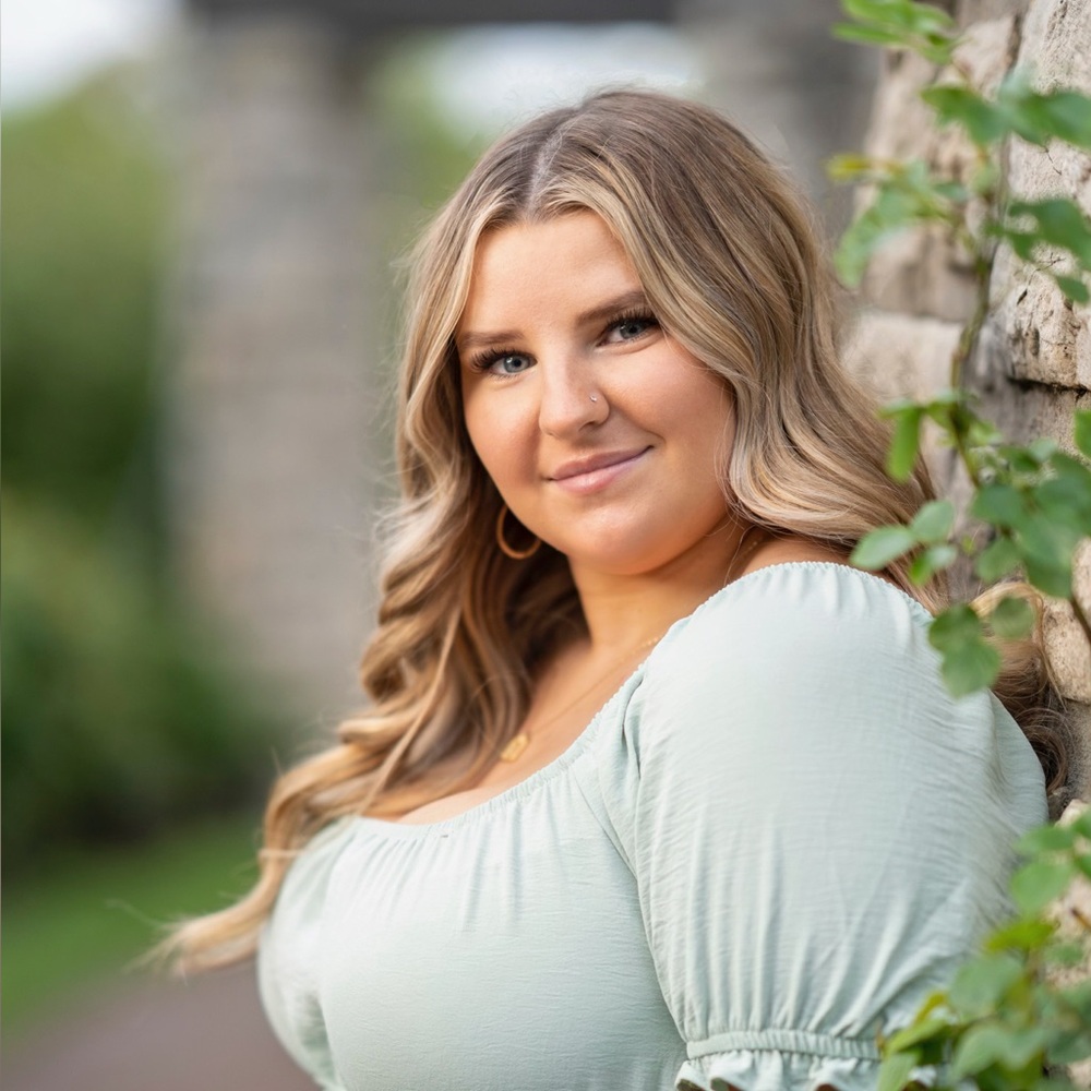 Meet your Posher, Alysa